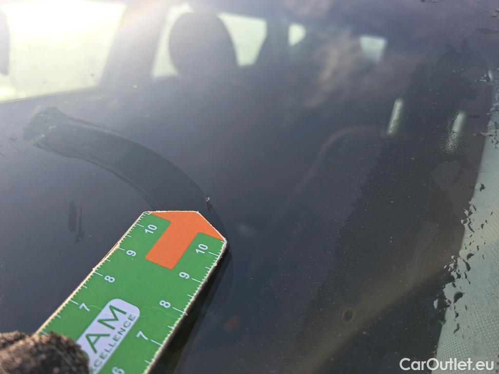  Hyundai  Tucson HYUNDAI  / 2018 / 5P / todoterreno 1.6 CRDI 85kW (116CV) 48V SLE 4X2(SP)(SL) #2