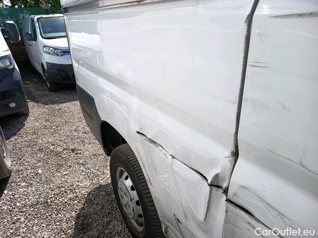  Fiat  Ducato FIAT  / 2014 / 4P / furgón Furgón 35 Medio 100kW Natural Power #3