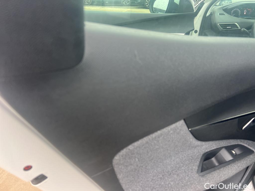  Peugeot  3008 PEUGEOT  / 2020 / 5P / todoterreno 1.5 BlueHDi 96kW (130CV) S&S Active Pack #26