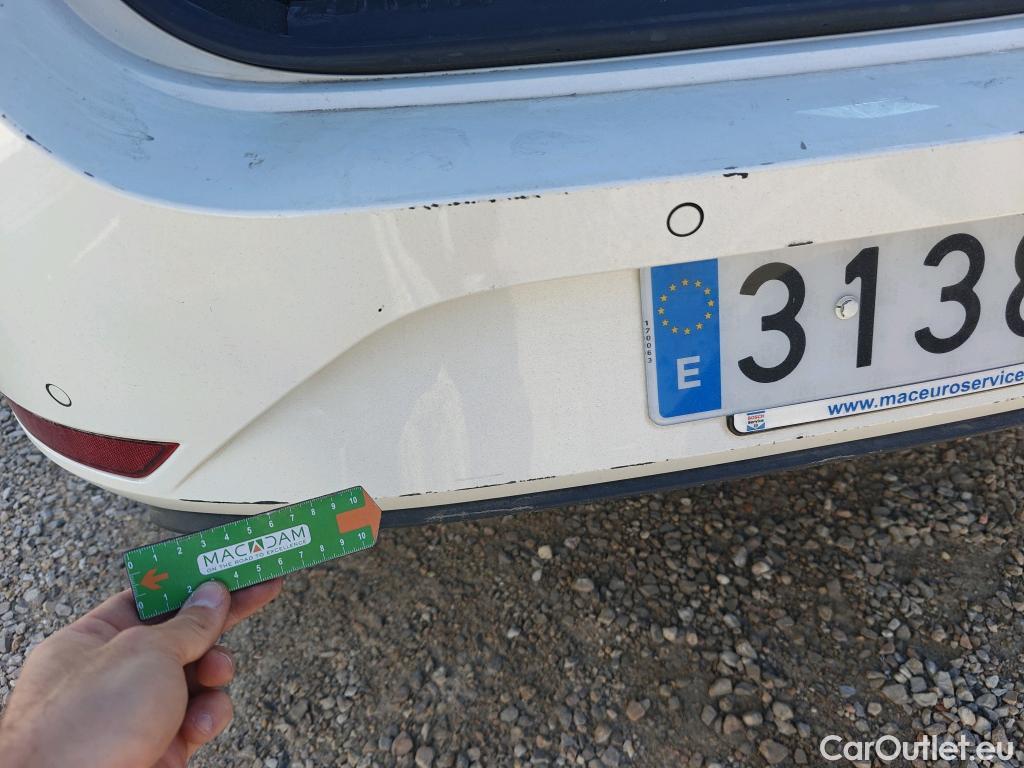  Seat  Leon SEAT Nuevo León / 2020 / 5P / familiar SP 1.4 e-Hybrid DSG S&S Xcellence Go L #39