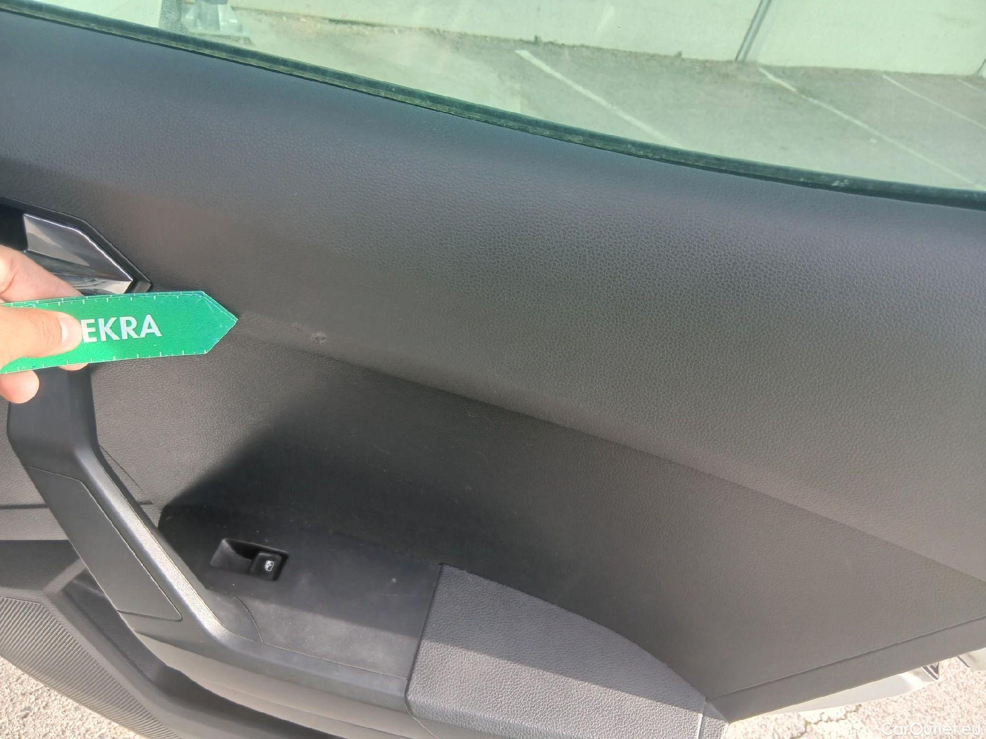  Seat  Arona SEAT  / 2017 / 5P / todoterreno 1.0 TSI 70kW (95CV) Style Edition Eco (CX) #4