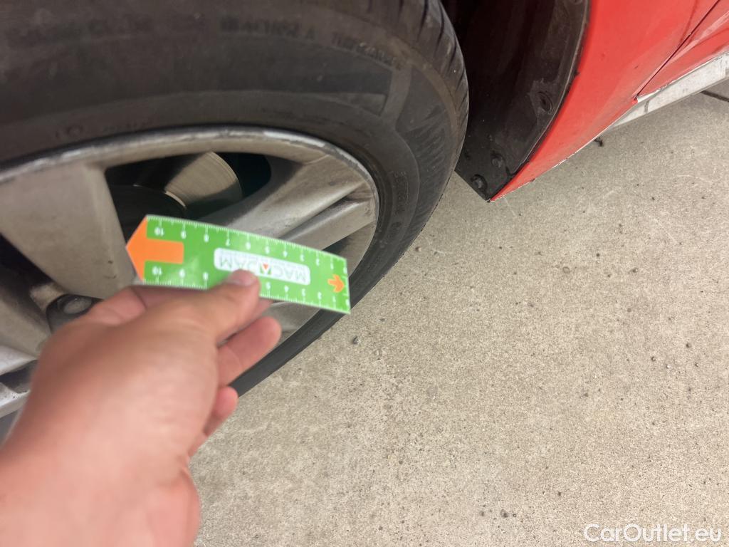  Toyota  Corolla TOYOTA  1.8 125H ACTIVE TECH E-CVT #21