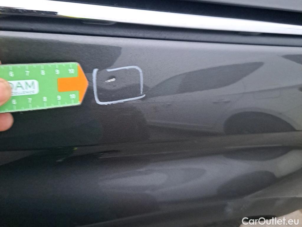  Peugeot  3008 PEUGEOT  Hybrid / 2020 / 5P / todoterreno 225 e-EAT8 Allure (AC2) #6