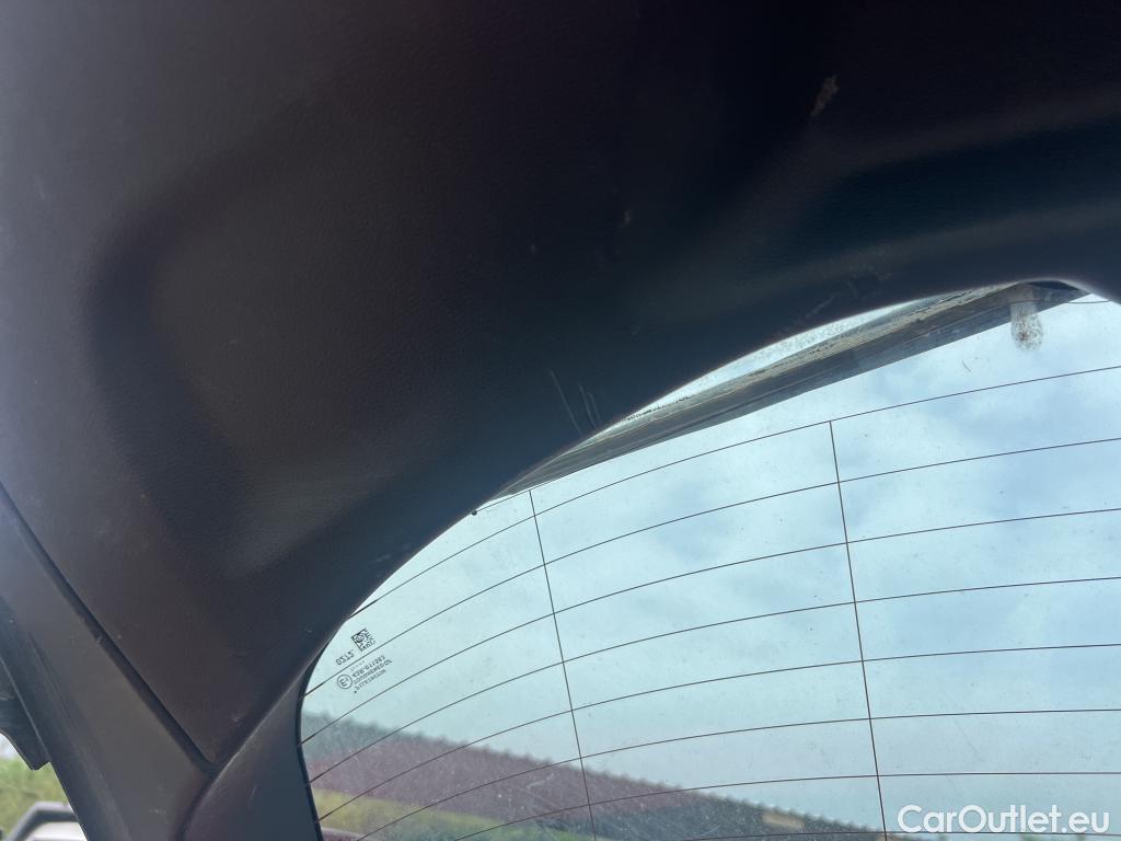  Toyota  Corolla TOYOTA  1.8 125H ACTIVE TECH E-CVT #24