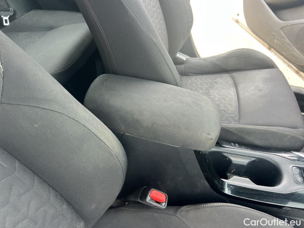  Toyota  Corolla TOYOTA  1.8 125H ACTIVE TECH E-CVT #13