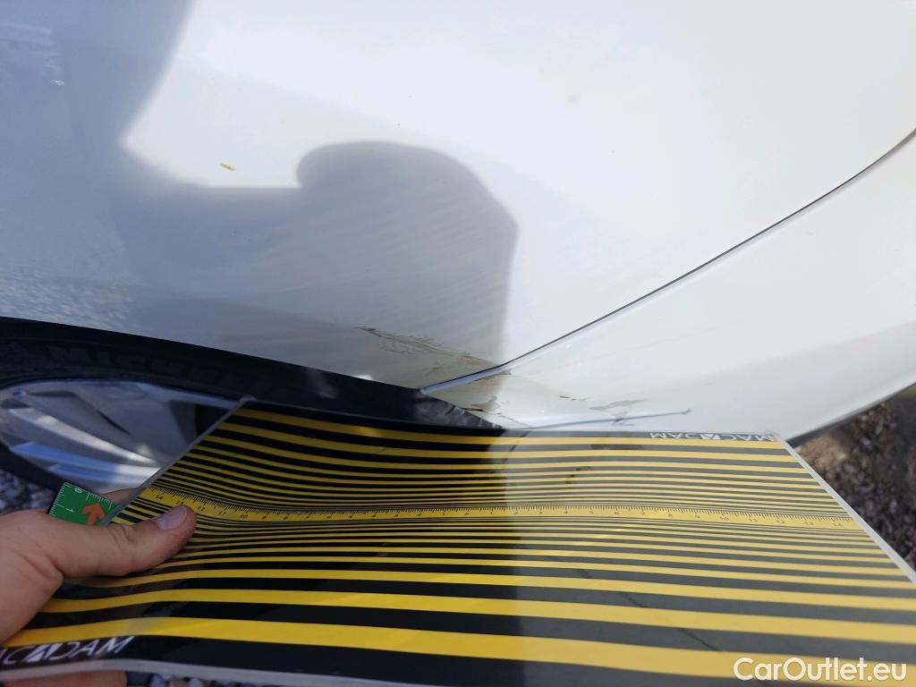  Ford  Focus FORD  5p 3G berlina con portón 1.5 TDCi E6 70kW (95CV) Trend+ #34