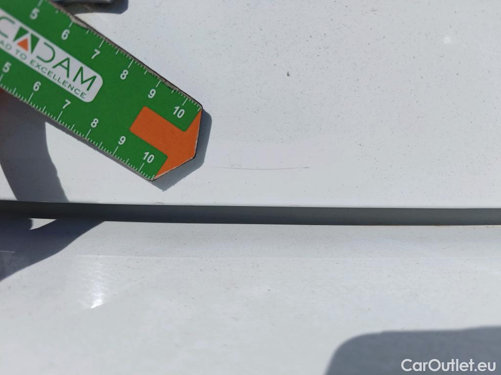  Ford  Focus FORD  5p 3G berlina con portón 1.5 TDCi E6 70kW (95CV) Trend+ #87