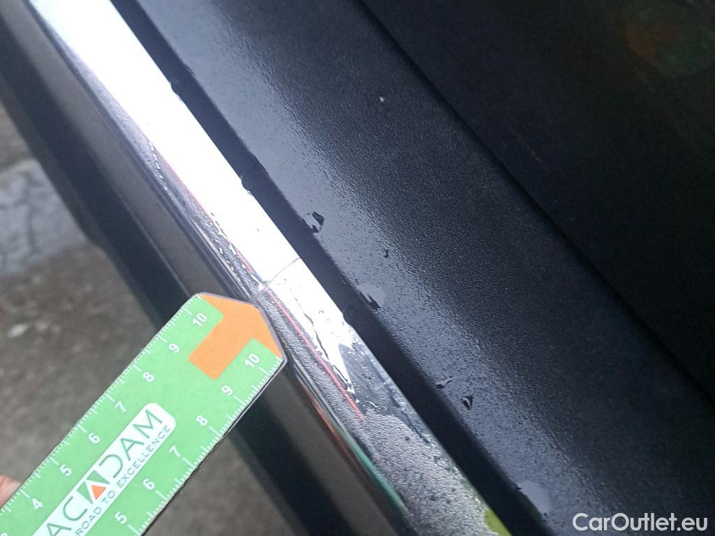  Peugeot  3008 PEUGEOT  Hybrid / 2020 / 5P / todoterreno 225 e-EAT8 Allure (AC2) #8