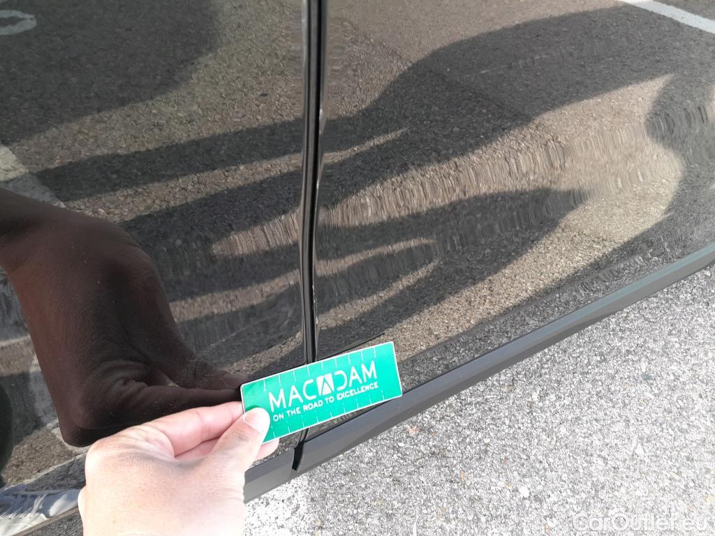  Bmw  X2 BMW  sDrive18i (CX3) #12