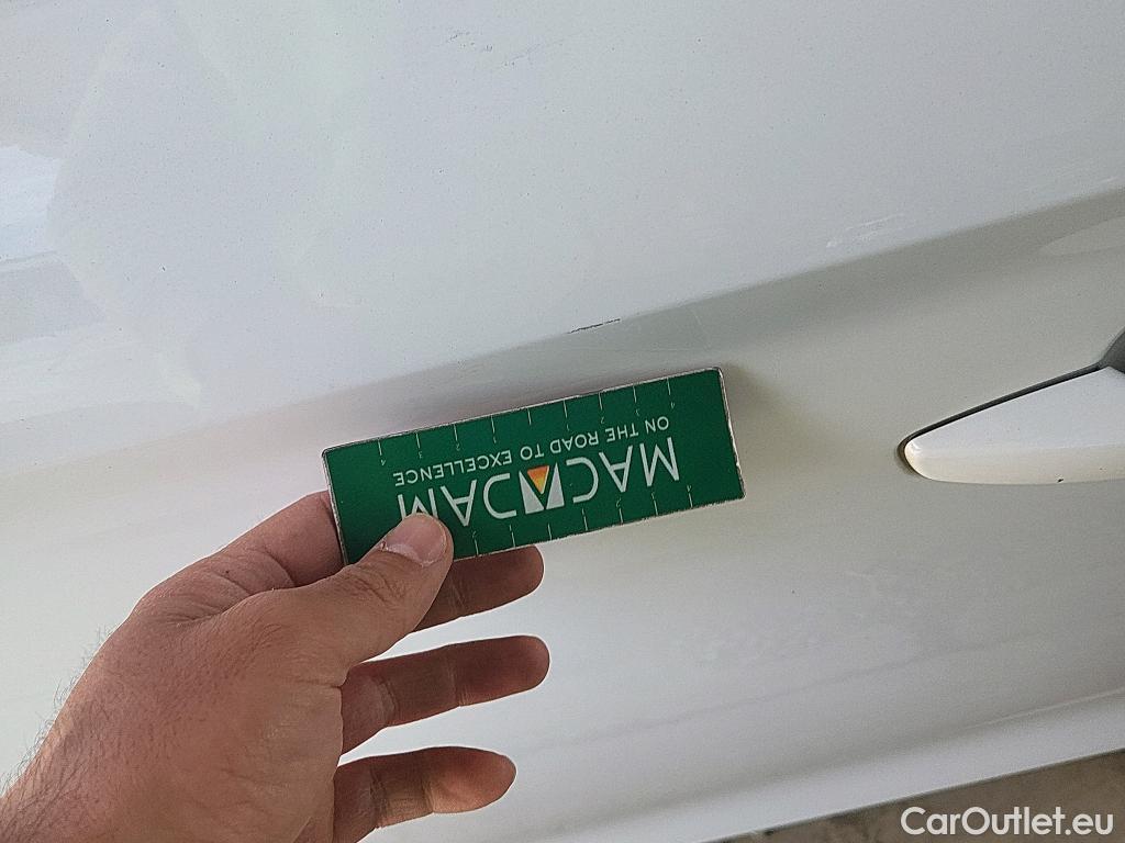  Opel  Corsa OPEL  / 2019 / 5P / berlina con portón 1.5D DT 74kW (100CV) Edition #27