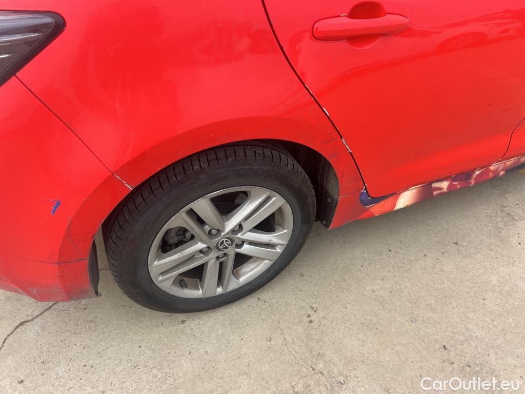  Toyota  Corolla TOYOTA  1.8 125H ACTIVE TECH E-CVT #15