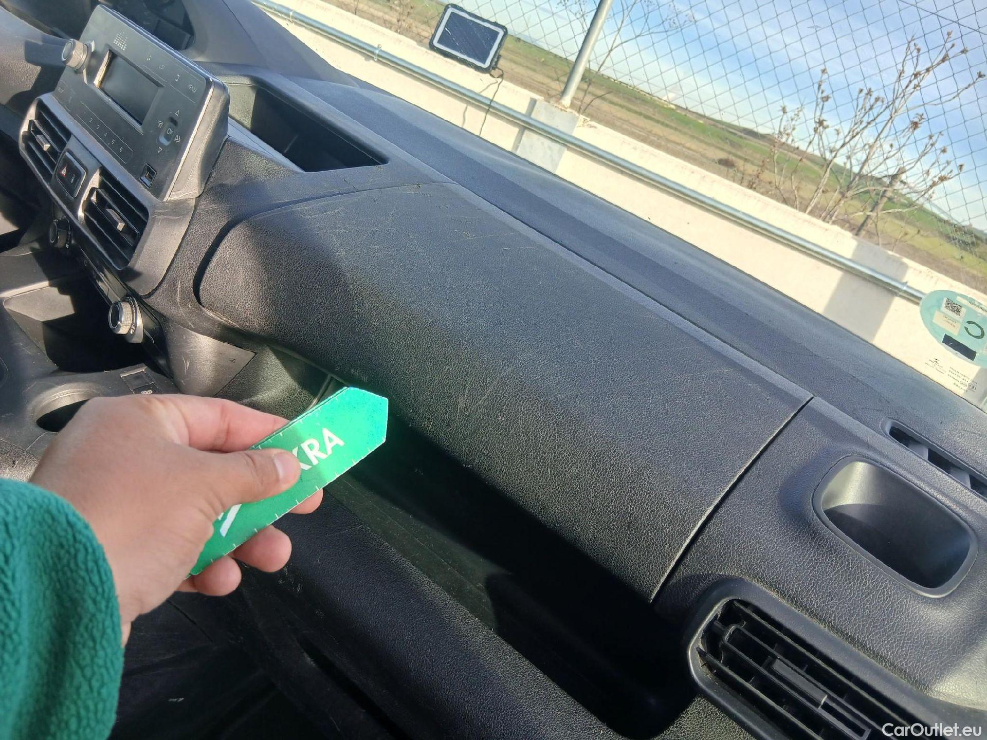  Peugeot  RIFTER PEUGEOT  / 2018 / 4P / combi Active Standard BlueHDi 73kW (IND) #25