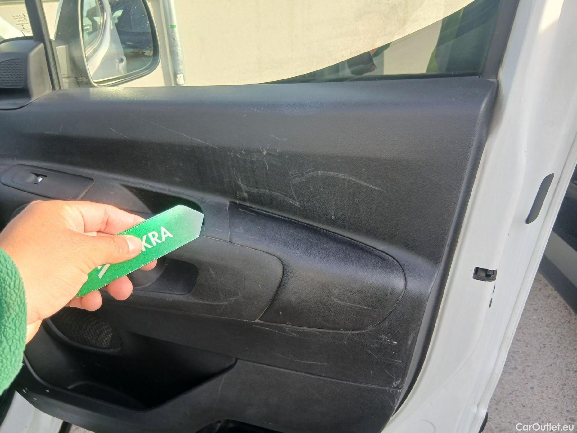  Peugeot  RIFTER PEUGEOT  / 2018 / 4P / combi Active Standard BlueHDi 73kW (IND) #19