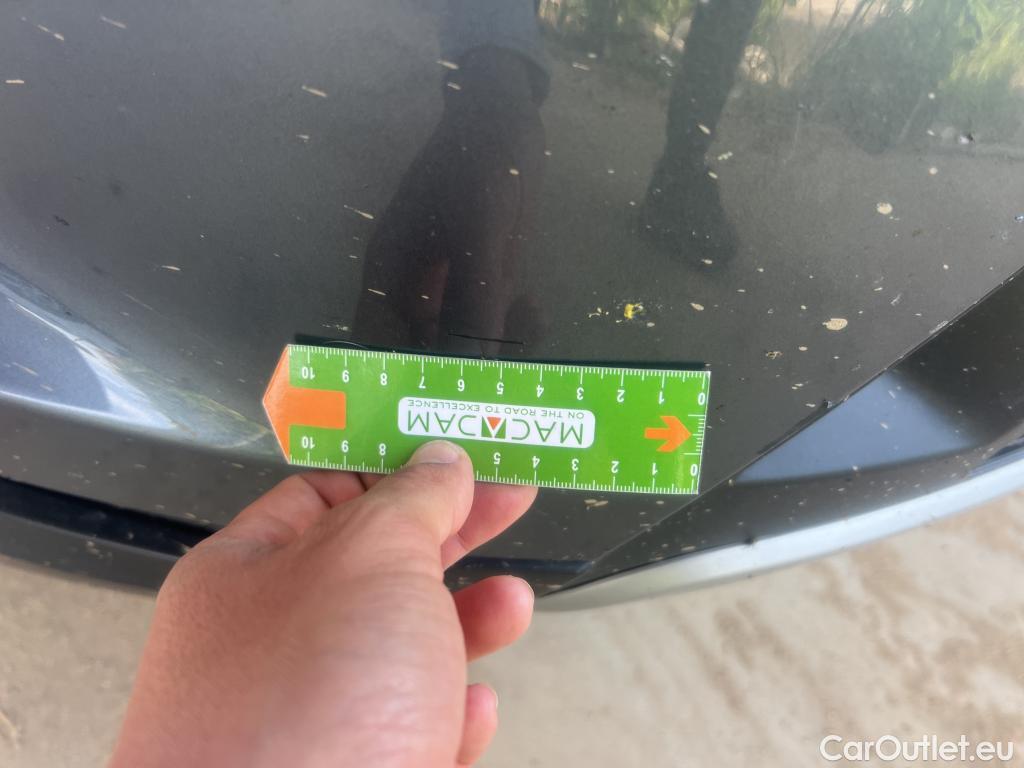  Land Rover  Discovery LAND ROVER  Sport / 2019 / 5P / todoterreno 2.0 Si4 200 PS AWD Auto MHEV S #32