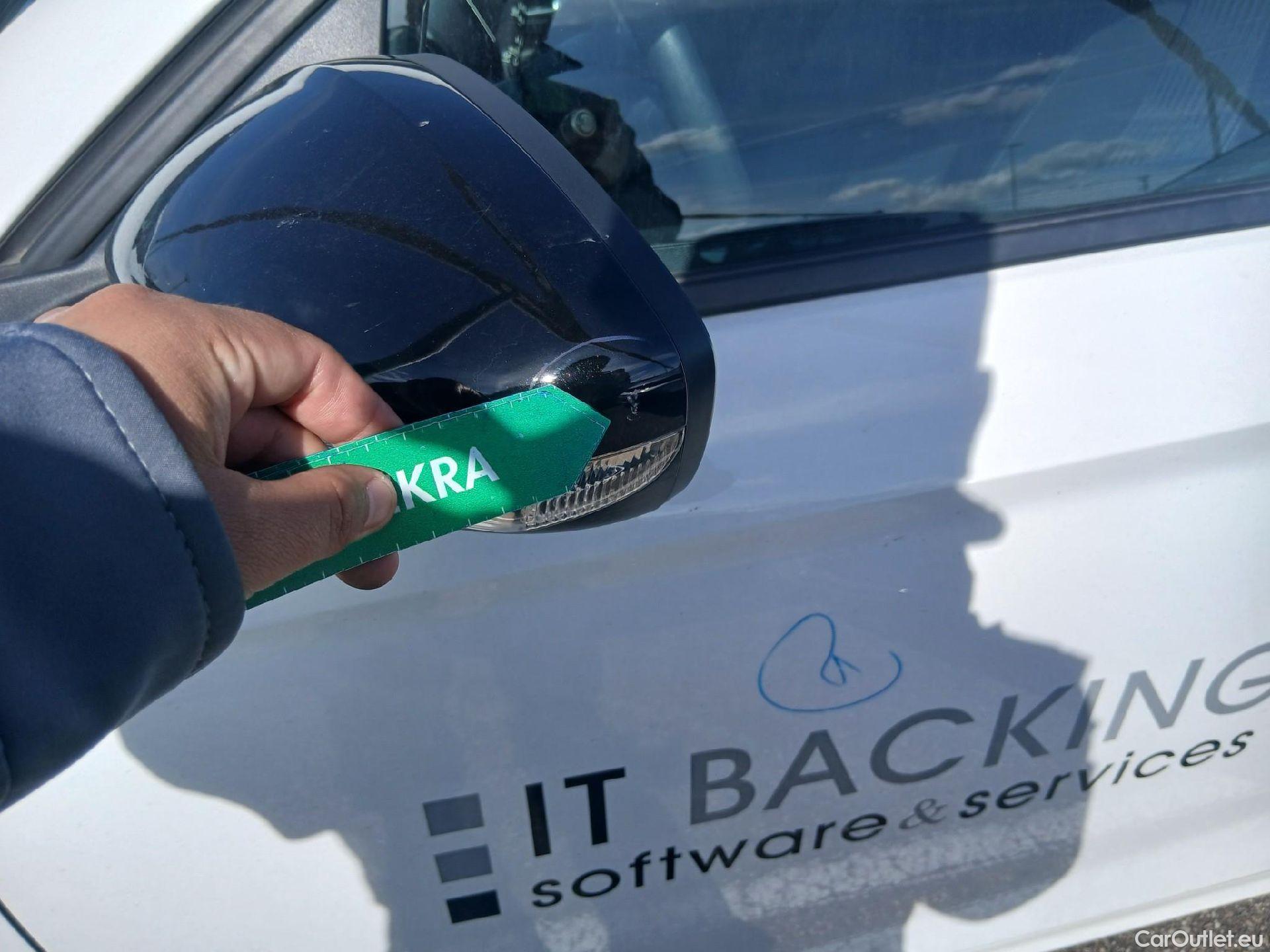  Opel  Corsa OPEL  / 2019 / 5P / berlina con portón 1.2 XEL 55kW (75CV) Edition #15