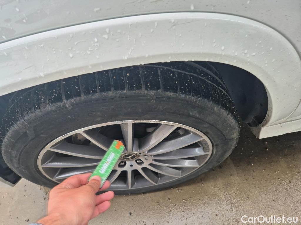  Mercedes  G-Klasee MERCEDES-BENZ GLE Coupé / 2020 / 5P / todoterreno GLE 350 de 4MATIC (Híbrido Enchufable) #2