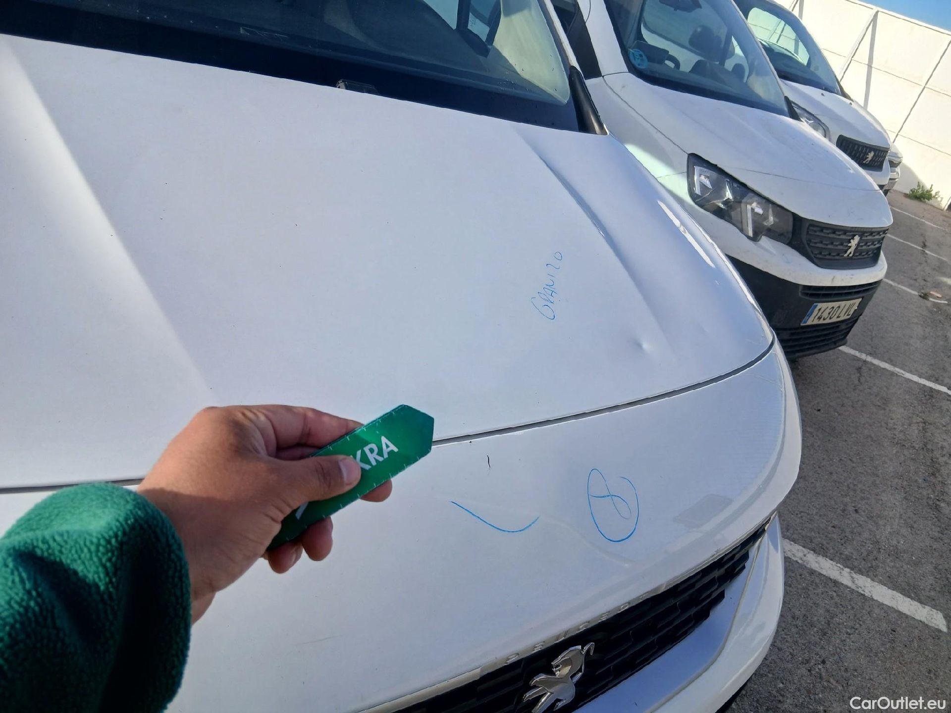  Peugeot  RIFTER PEUGEOT  / 2018 / 4P / combi Active Standard BlueHDi 73kW (IND) #44