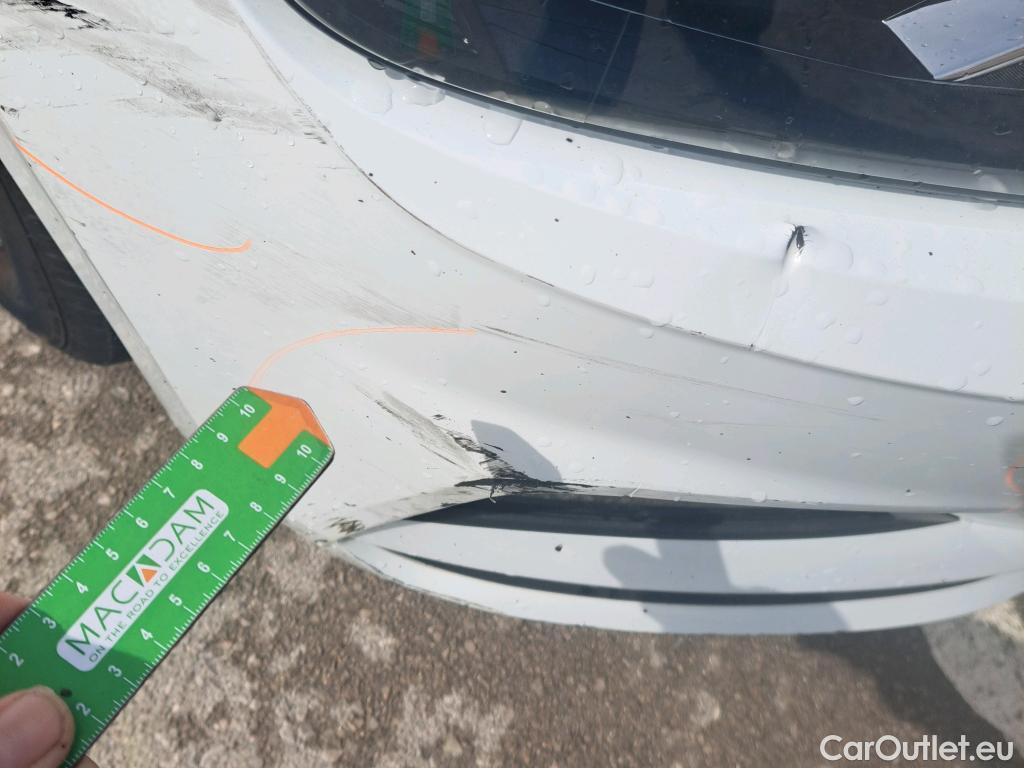  Volkswagen  Polo VOLKSWAGEN  / 2017 / 5P / berlina con portón Edition 1.0 59kW (80CV) #28