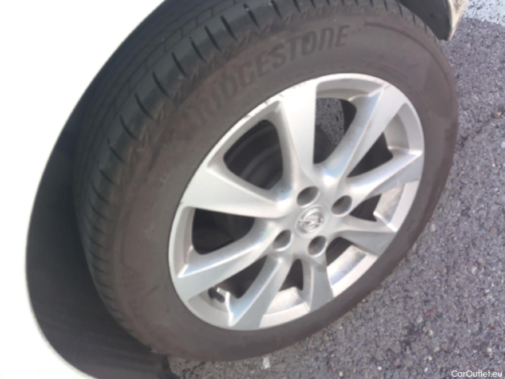  Opel  Corsa OPEL  / 2019 / 5P / berlina con portón 1.2 XEL 55kW (75CV) Edition #8