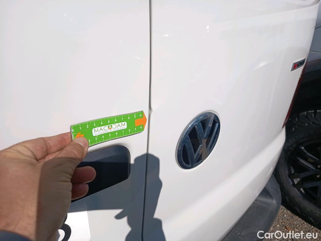  Land Rover  Discovery VOLKSWAGEN Transporter / 2020 / 4P / furgón Furgón Corto TN 2.0 TDI 110kW 4MO #37