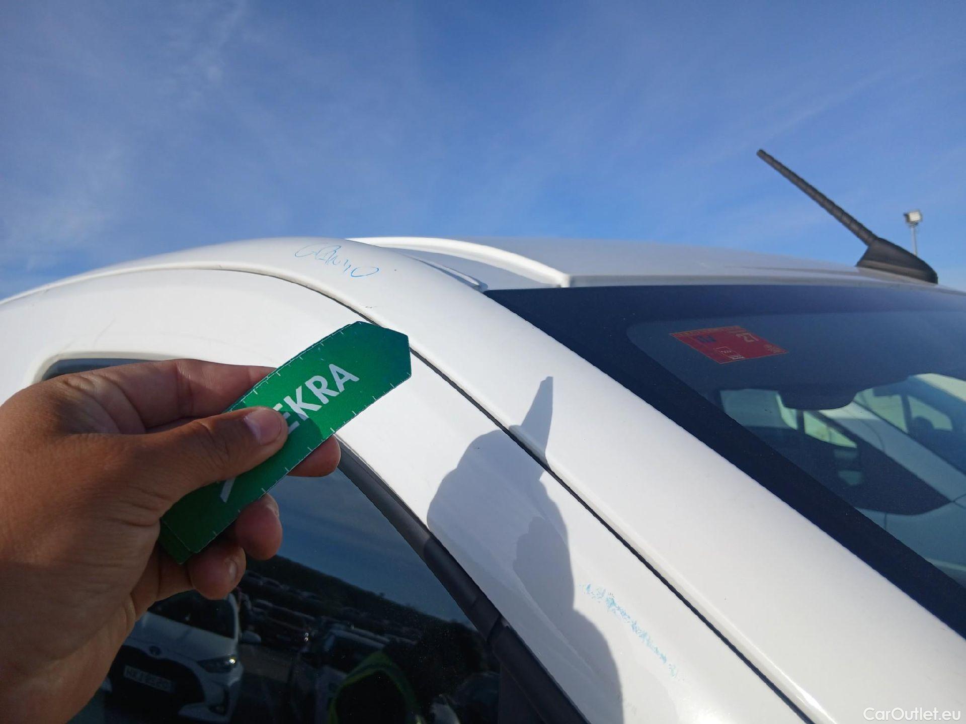  Peugeot  RIFTER PEUGEOT  / 2018 / 4P / combi Active Standard BlueHDi 73kW (IND) #89