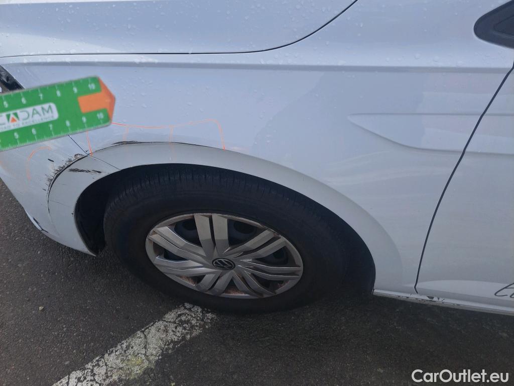  Volkswagen  Polo VOLKSWAGEN  / 2017 / 5P / berlina con portón Edition 1.0 59kW (80CV) #10