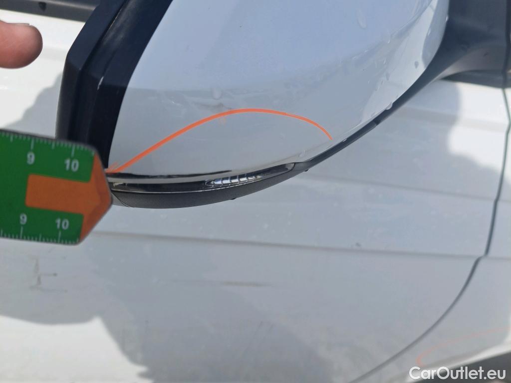  Volkswagen  Polo VOLKSWAGEN  / 2017 / 5P / berlina con portón Edition 1.0 59kW (80CV) #43