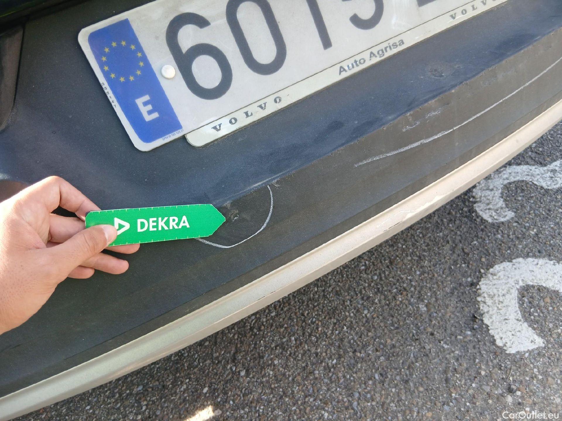  Volvo  XC 40 VOLVO XC40 / 2017 / 5P / todoterreno 2.0 B3 G Momentum Pro Auto #16