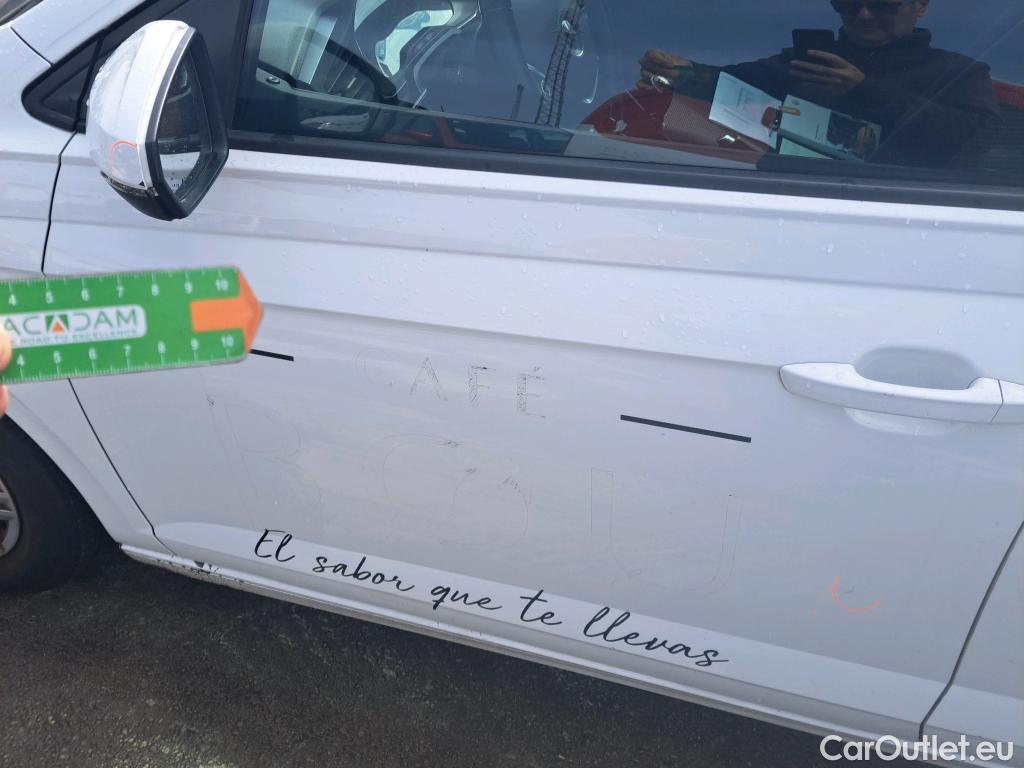  Volkswagen  Polo VOLKSWAGEN  / 2017 / 5P / berlina con portón Edition 1.0 59kW (80CV) #36