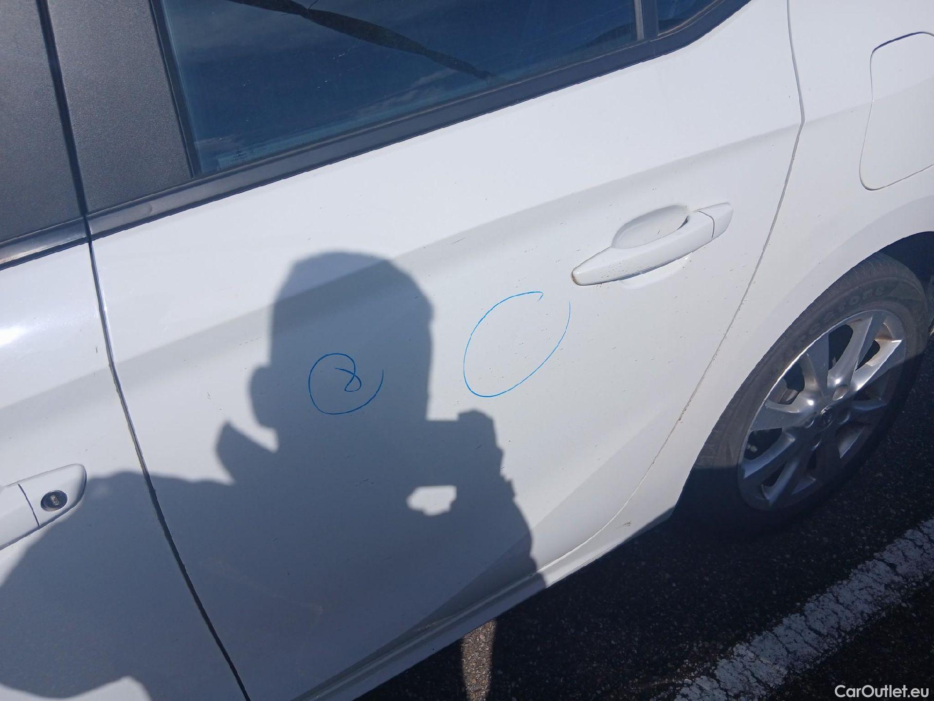  Opel  Corsa OPEL  / 2019 / 5P / berlina con portón 1.2 XEL 55kW (75CV) Edition #18