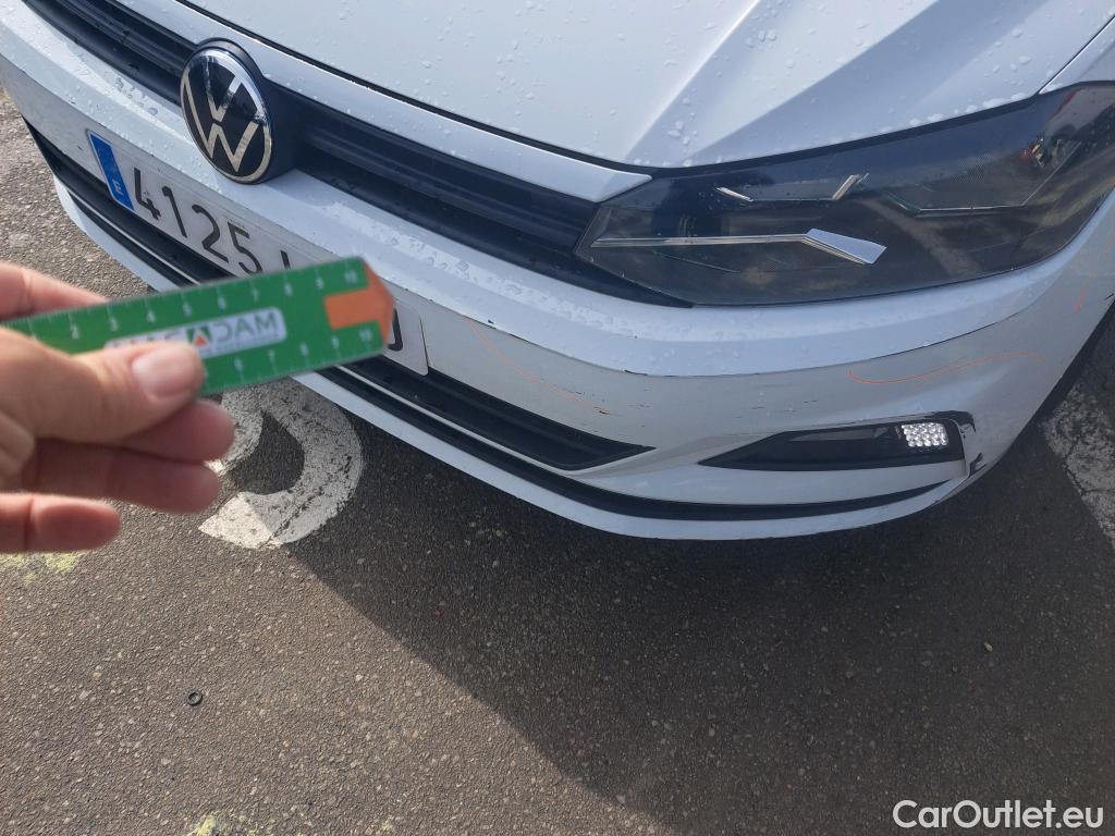  Volkswagen  Polo VOLKSWAGEN  / 2017 / 5P / berlina con portón Edition 1.0 59kW (80CV) #24