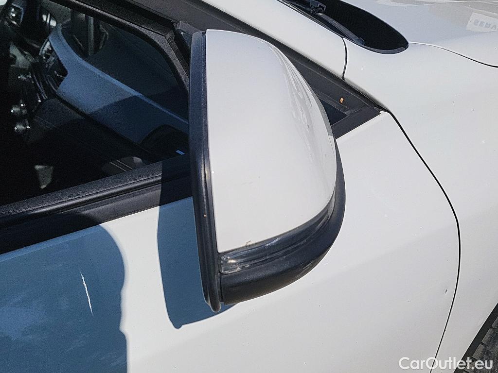  Bmw  X2 BMW  / 2017 / 5P / todoterreno sDrive18d #23