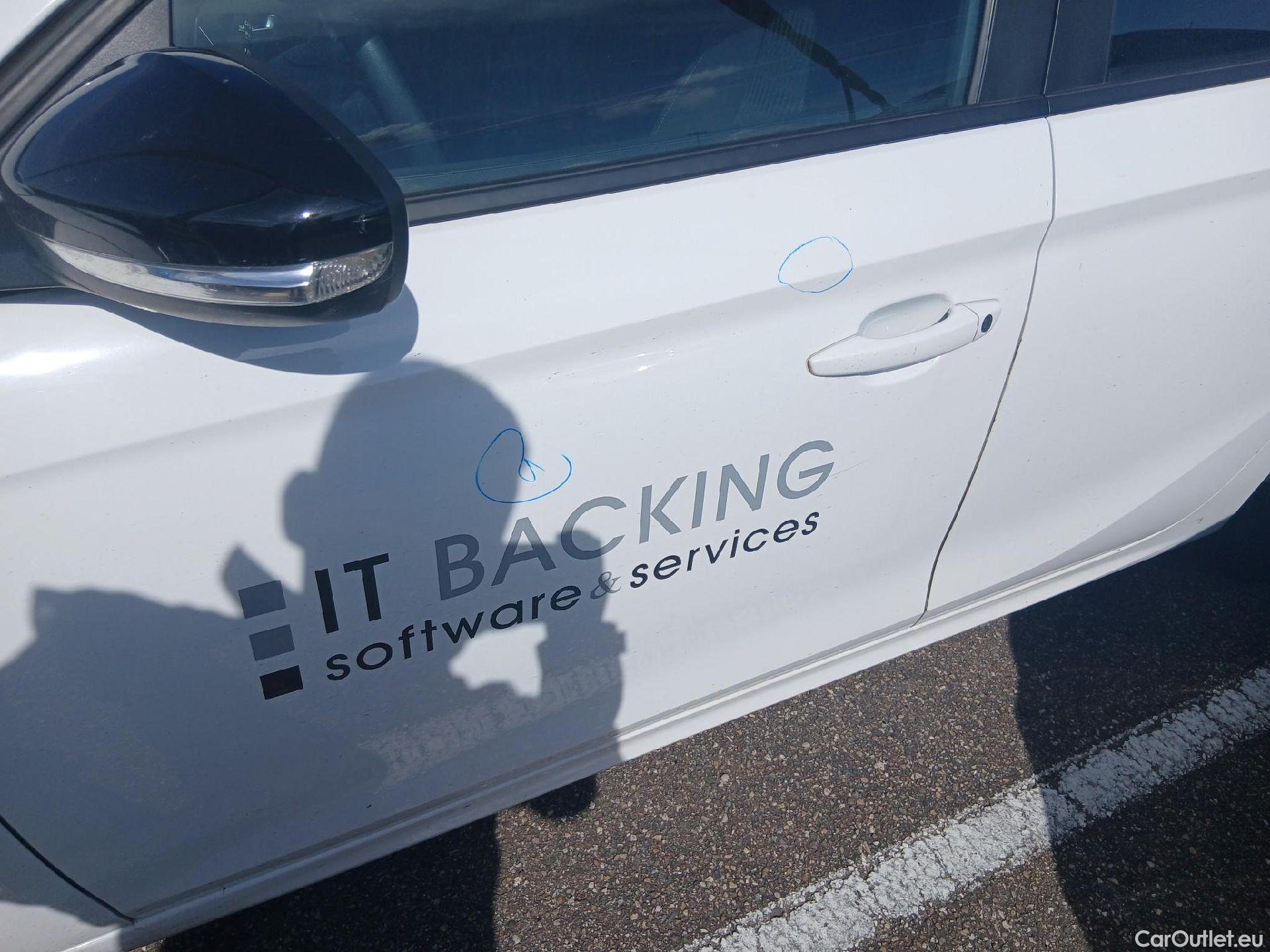  Opel  Corsa OPEL  / 2019 / 5P / berlina con portón 1.2 XEL 55kW (75CV) Edition #13