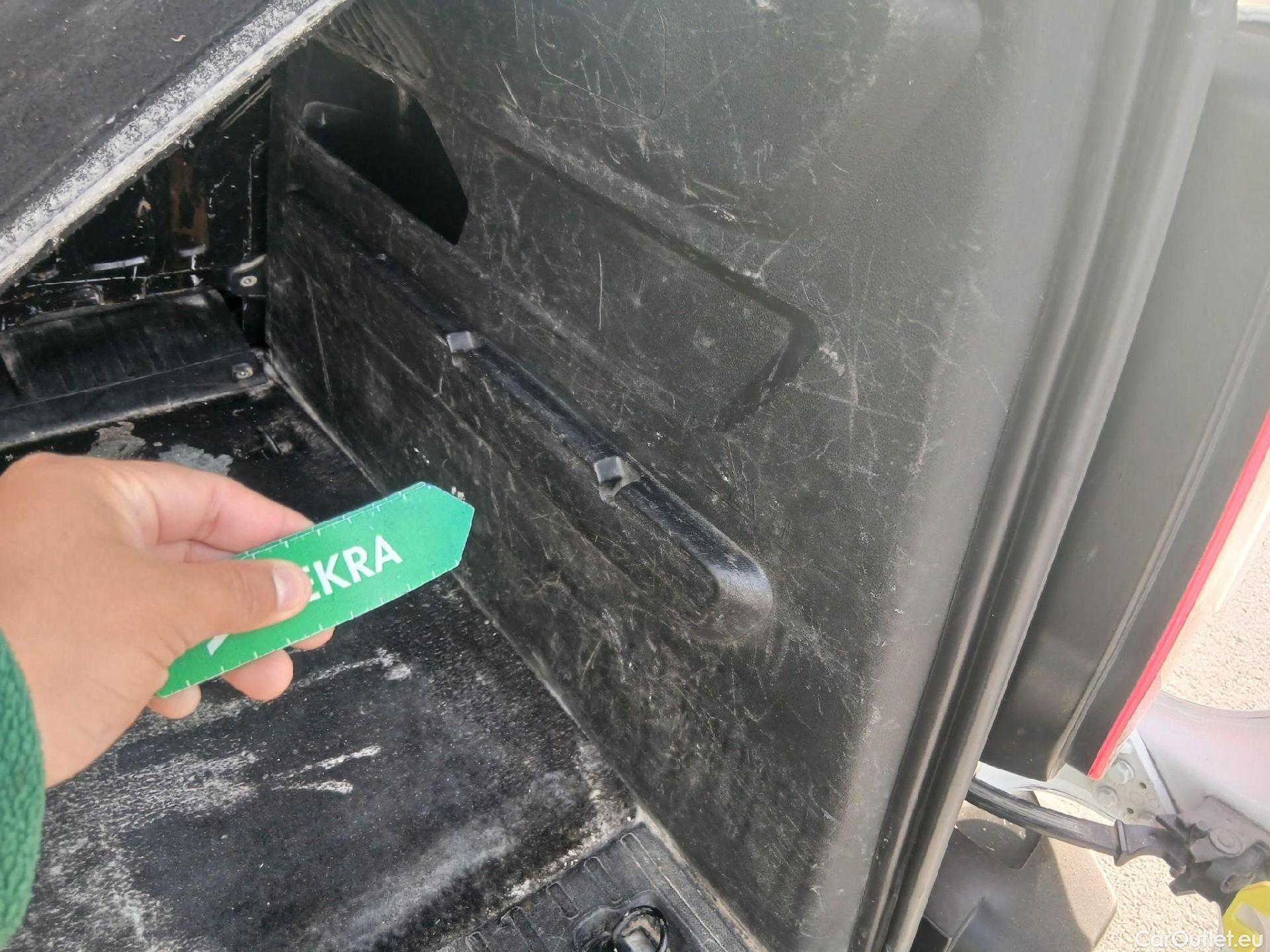  Peugeot  RIFTER PEUGEOT  / 2018 / 4P / combi Active Standard BlueHDi 73kW (IND) #10