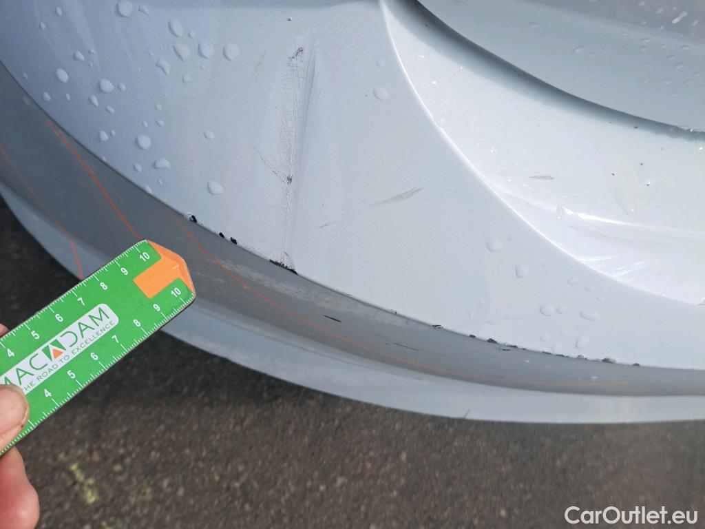  Volkswagen  Polo VOLKSWAGEN  / 2017 / 5P / berlina con portón Edition 1.0 59kW (80CV) #17