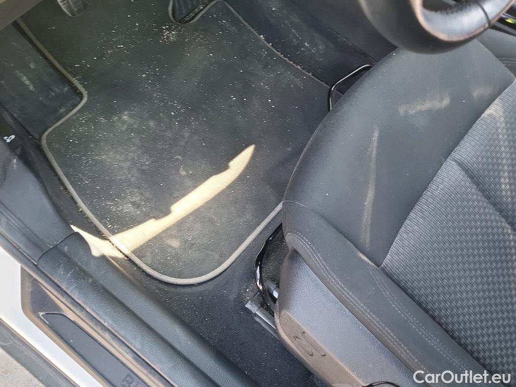  Bmw  X2 BMW  / 2017 / 5P / todoterreno sDrive18d #16