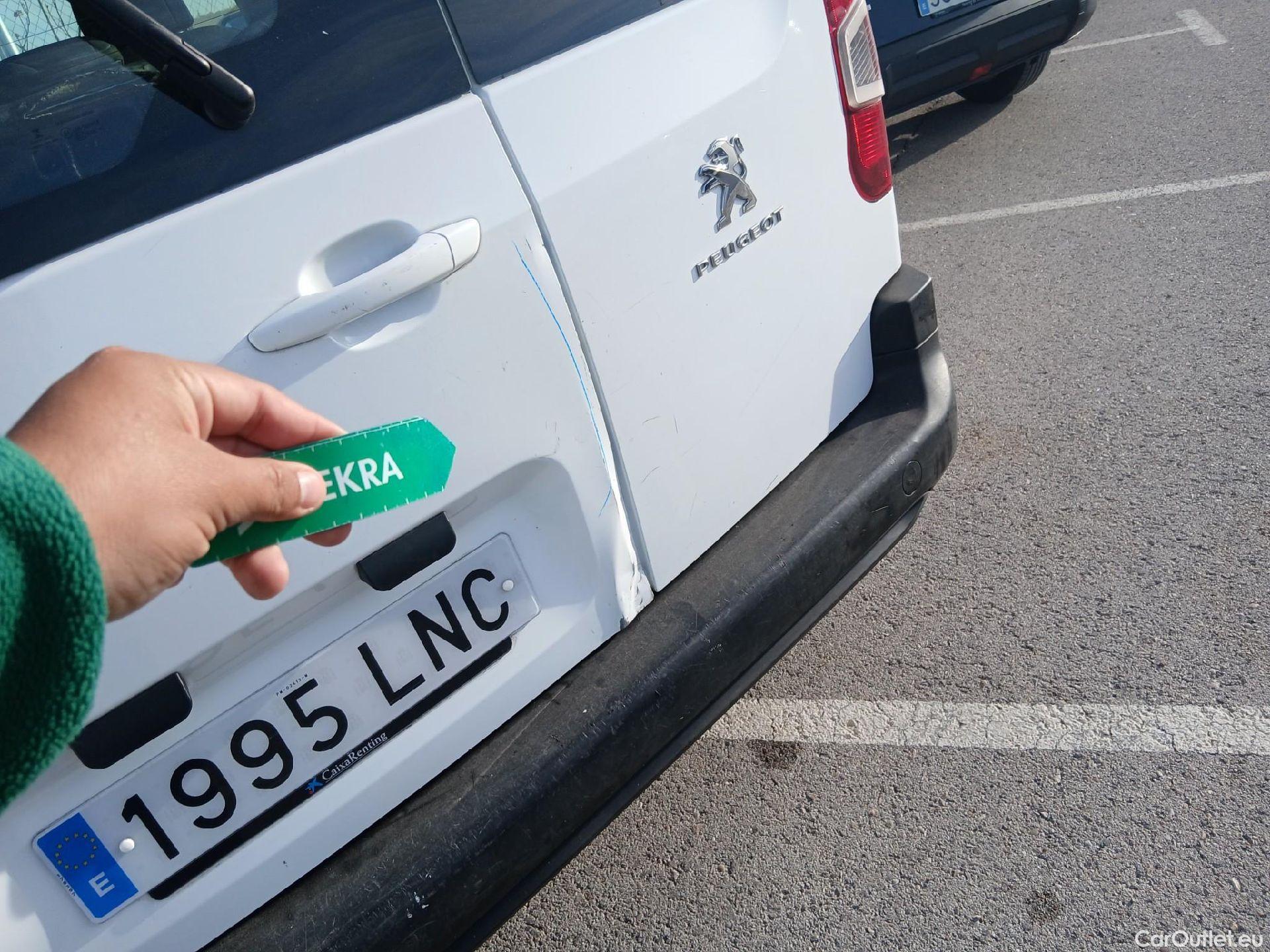  Peugeot  RIFTER PEUGEOT  / 2018 / 4P / combi Active Standard BlueHDi 73kW (IND) #60