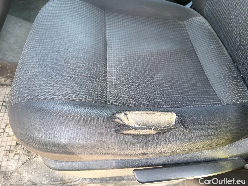  Land Rover  Discovery VOLKSWAGEN Transporter / 2020 / 4P / furgón Furgón Corto TN 2.0 TDI 110kW 4MO #5