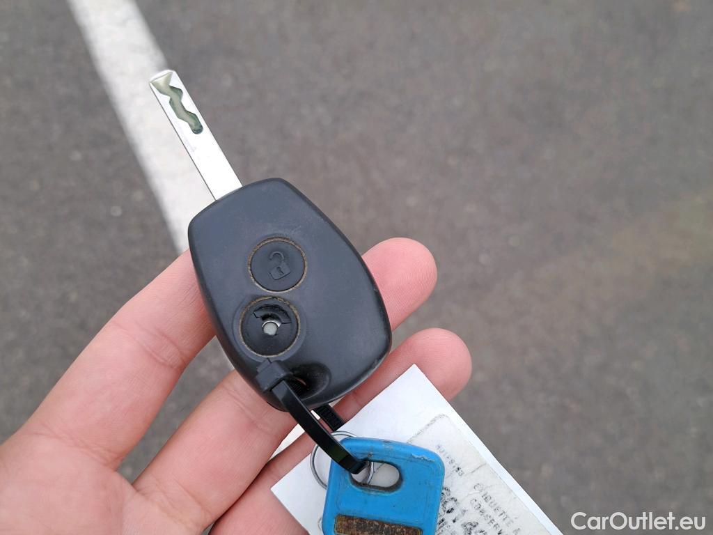  Renault  Kangoo RENAULT  Furgón/2013/3P/furgón derivado de turismo Profesional dCi 55 kW (75 CV) #1