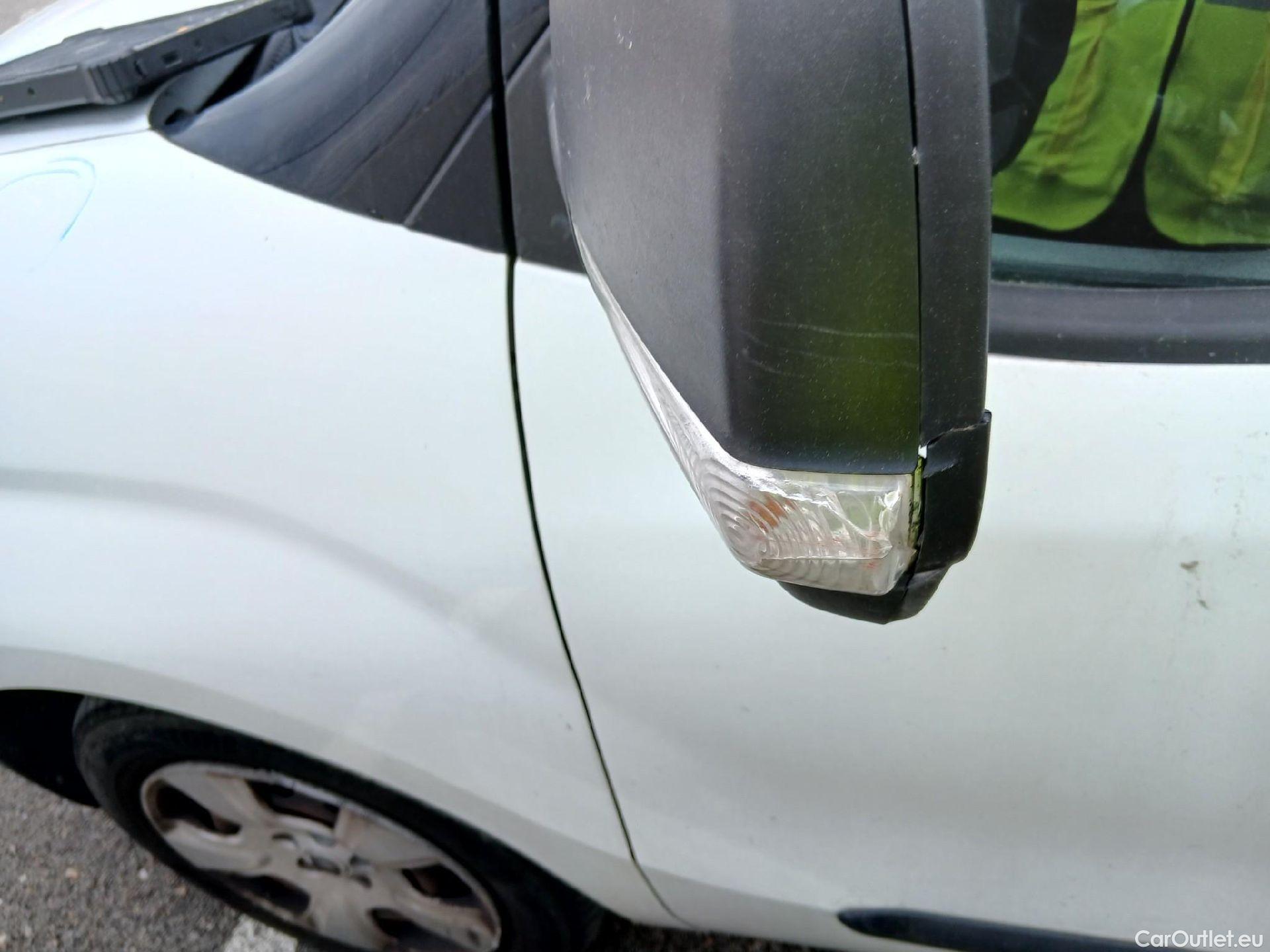  Opel  Combo OPEL  / 2012 / 3P / furgón derivado de turismo Cargo 1.3 CDTI 70kW (95CV) L1 H1 #17