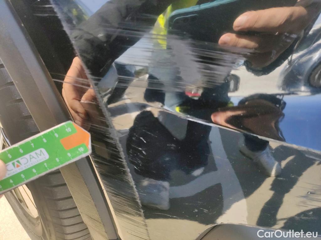  Volvo  XC 40 VOLVO XC40 / 2017 / 5P / todoterreno 1.5 T4 Twin Recharge R-Design Exp Auto #12