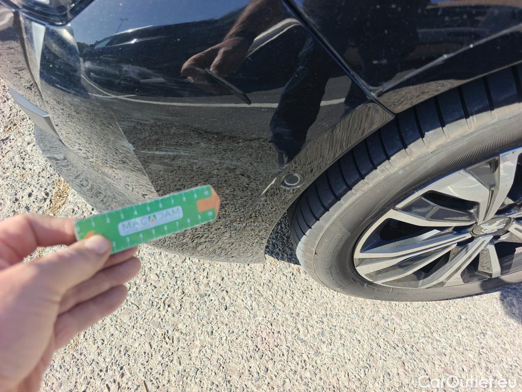  Peugeot  508 PEUGEOT  / 2018 / 5P / berlina con portón 5P Allure Pack PureTech 130 S&S EAT8 #75