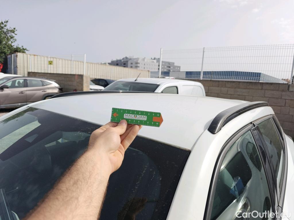  Peugeot  2008 PEUGEOT  / 2019 / 5P / todoterreno Allure BlueHDI 100 S&S BVM6 (AC) #10