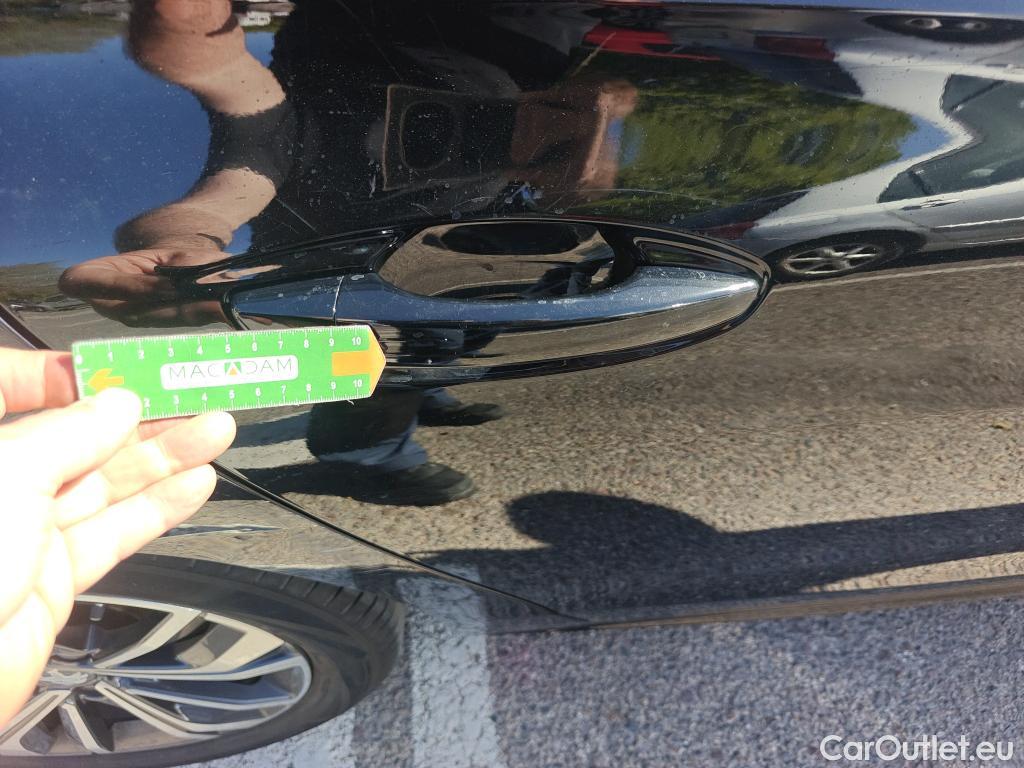  Peugeot  508 PEUGEOT  / 2018 / 5P / berlina con portón 5P Allure Pack PureTech 130 S&S EAT8 #85