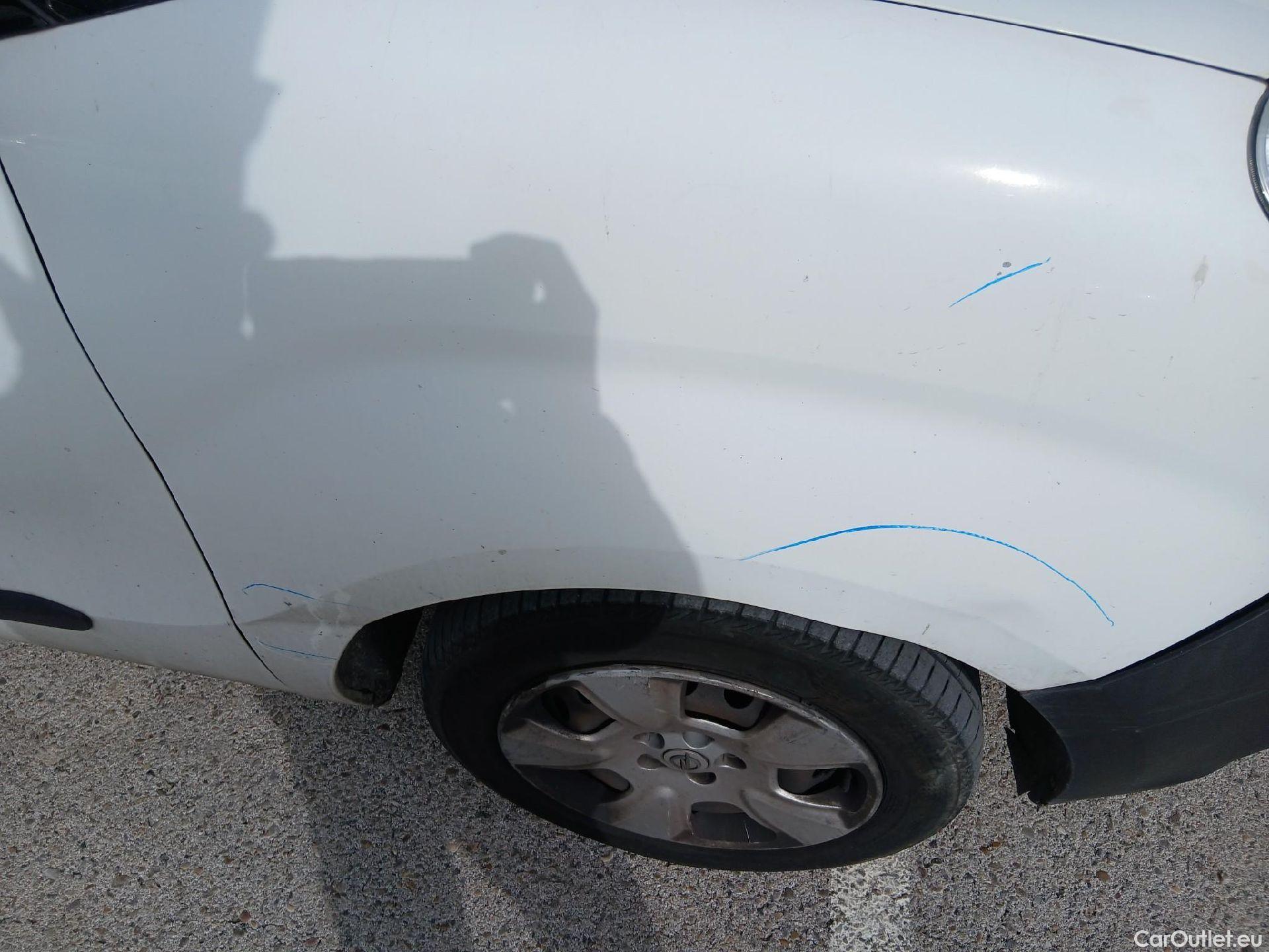  Opel  Combo OPEL  / 2012 / 3P / furgón derivado de turismo Cargo 1.3 CDTI 70kW (95CV) L1 H1 #38