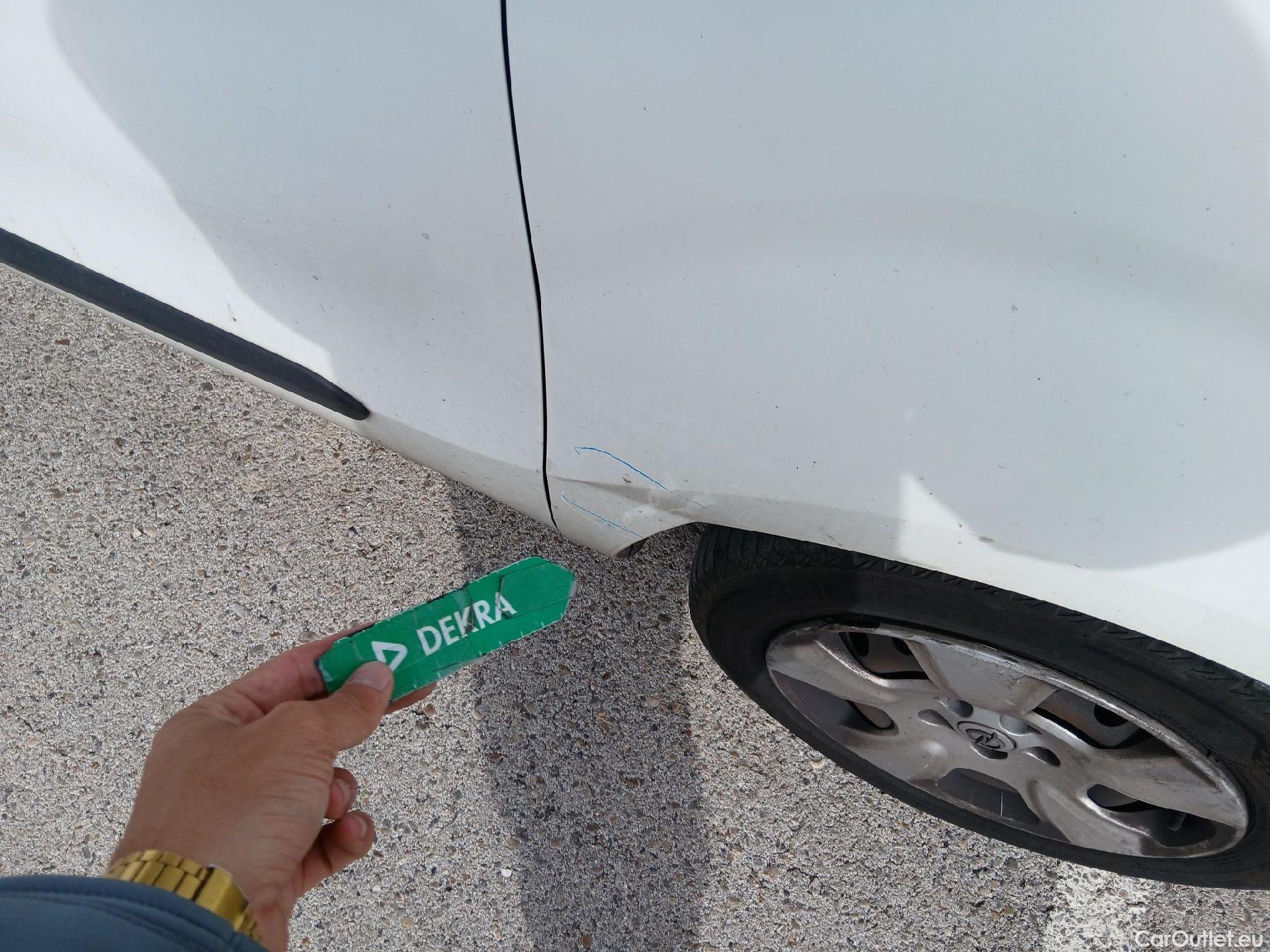  Opel  Combo OPEL  / 2012 / 3P / furgón derivado de turismo Cargo 1.3 CDTI 70kW (95CV) L1 H1 #39