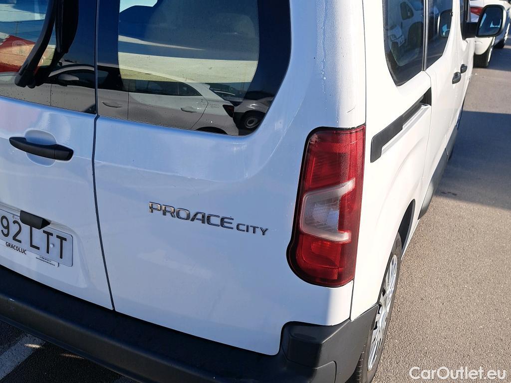  Toyota  Proace TOYOTA  COMBI CITY 1.5D 75kW (100CV) GX L1 #31