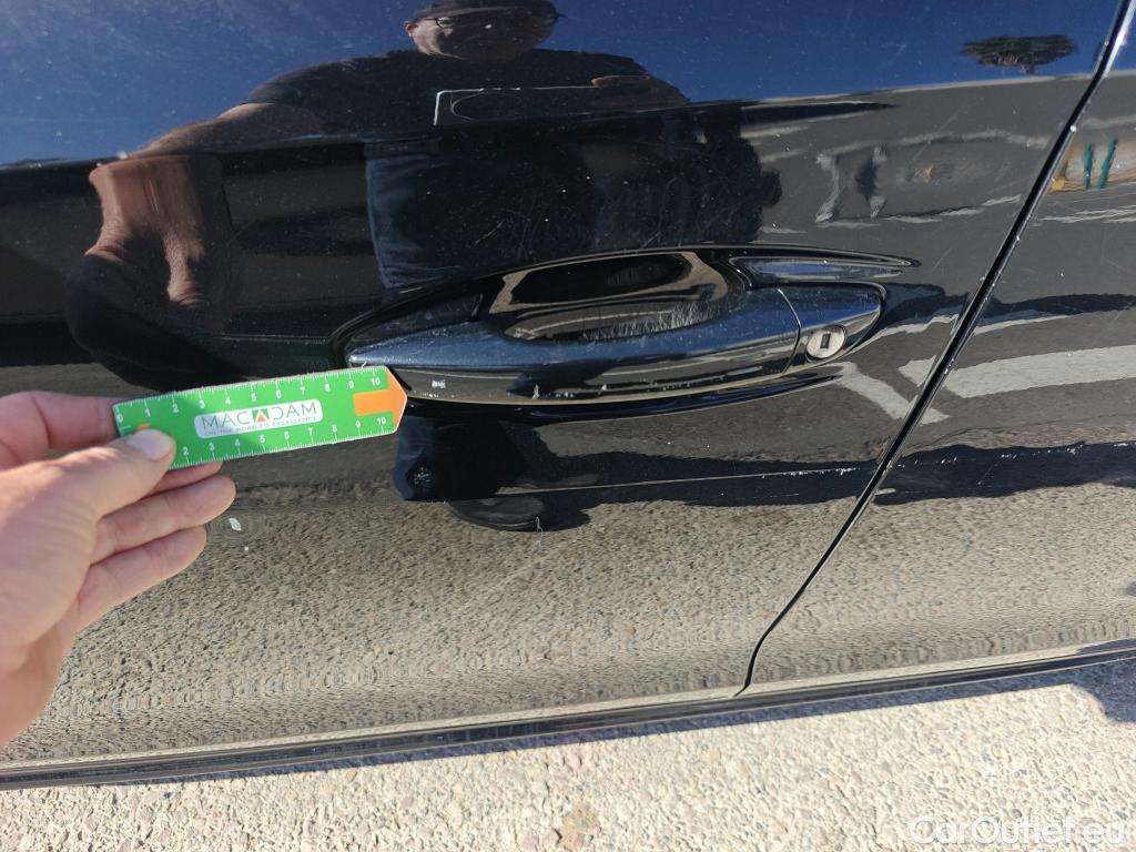  Peugeot  508 PEUGEOT  / 2018 / 5P / berlina con portón 5P Allure Pack PureTech 130 S&S EAT8 #88