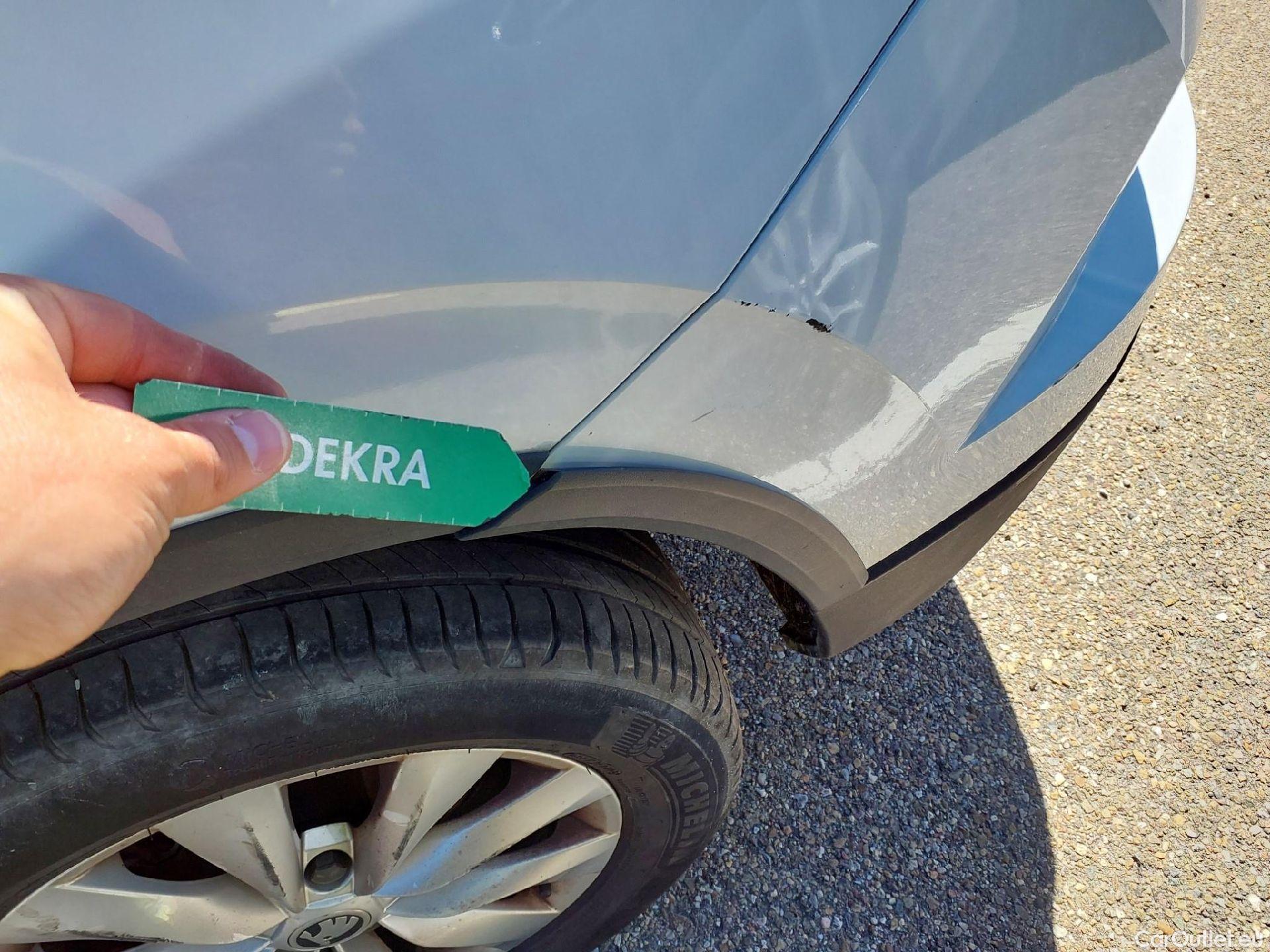  Skoda  Karoq SKODA  / 2021 / 5P / todoterreno 2.0 TDI 85kW (115CV) Ambition (AC) #15