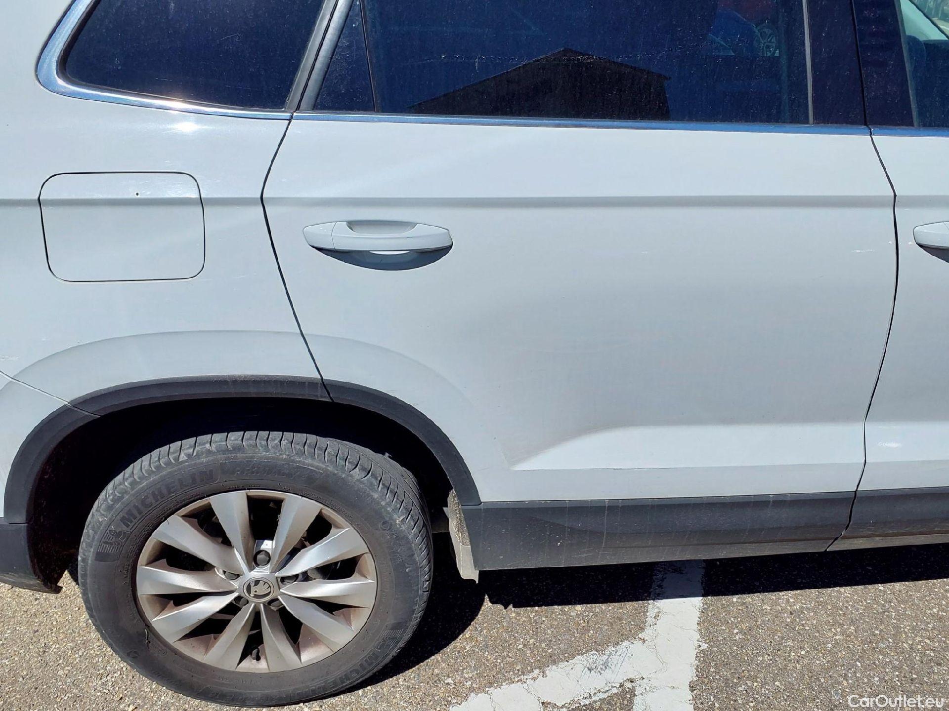  Skoda  Karoq SKODA  / 2021 / 5P / todoterreno 2.0 TDI 85kW (115CV) Ambition (AC) #23